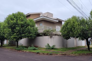 Casa &agrave; venda - 347m&sup2; - Zona VII