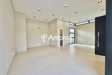 Casa &agrave; venda - 180m&sup2; - Recanto Tropical