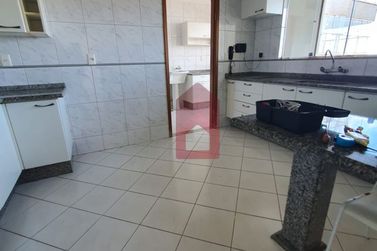 Apartamento para alugar - Zona III