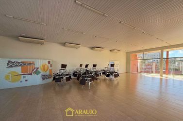 Terreno &agrave; venda - 610m&sup2; - Zona III