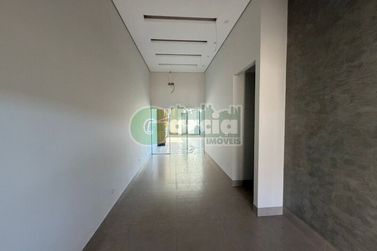 Casa &agrave; venda - 118m&sup2; - JARDIM ARAX&Aacute;