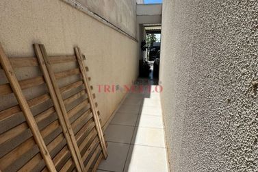 Casa &agrave; venda - 60m&sup2; - JARDIM DAS CEREJEIRAS
