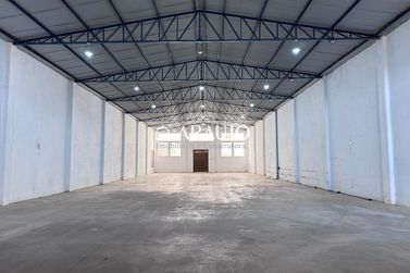 Sal&atilde;o Comercial para alugar - 750m&sup2; - Jardim Janina