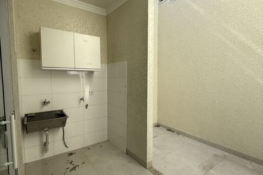 Casa &agrave; venda - 112m&sup2; - Jardim Santa Clara