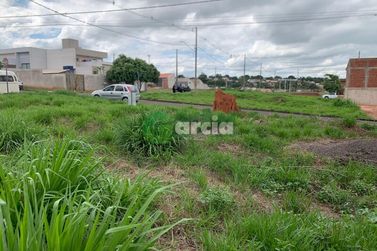 Terreno &agrave; venda - 341m&sup2; - JARDIM AEROPORTO II