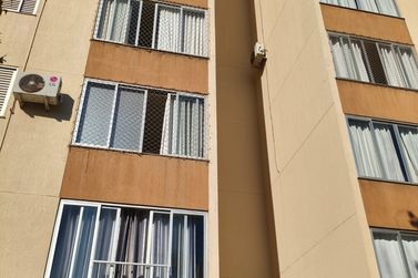 Apartamento para alugar - 78m&sup2; - ZONA II