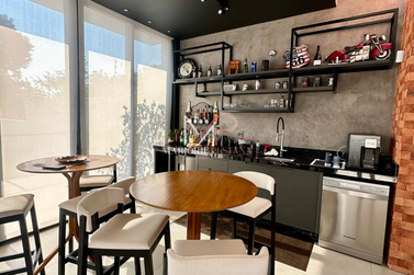 Casa &agrave; venda - 297m&sup2; - Rua Saldanha da Gama