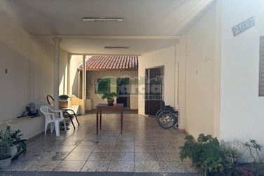Casa &agrave; venda - 172m&sup2; - Conjunto Patrim&ocirc;nio Umuarama