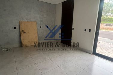 Sal&atilde;o Comercial para alugar - 225m&sup2; - Parque do Lago