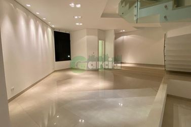 Sobrado para alugar - 439m&sup2; - Zona I