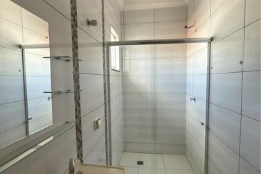 Sobrado &agrave; venda - 180m&sup2; - Jardim Oriente