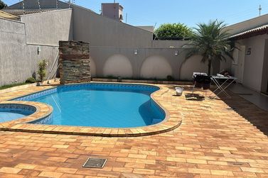 Sobrado &agrave; venda - 272m&sup2; - Parque Cidade Jardim