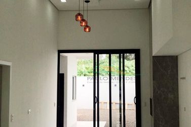 Casa &agrave; venda - 144m&sup2; - JARDIM CASTELO BRANCO
