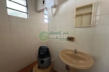 Casa &agrave; venda - 300m&sup2; - Parque San Remo I