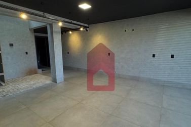 Casa &agrave; venda - 270m&sup2; - Gleba Figueira