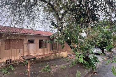 Casa &agrave; venda - 130m&sup2; - Jardim Imperial