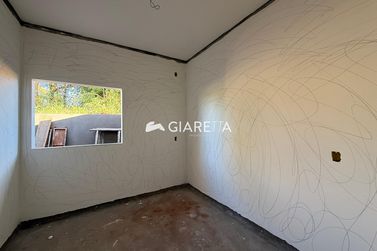 Casa &agrave; venda - 65m&sup2; - VILA PIONEIRO
