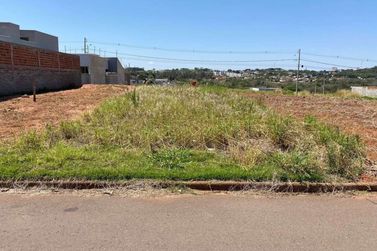 Terreno &agrave; venda - 138m&sup2; - Portugal