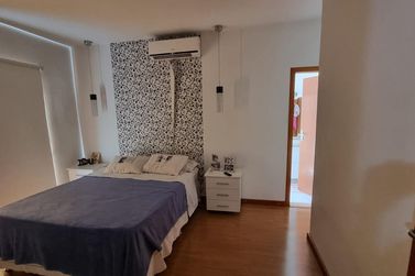 Casa &agrave; venda - 545m&sup2; - Zona VI