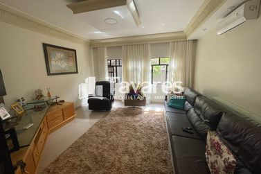 Sobrado &agrave; venda - 484m&sup2; - Zona II