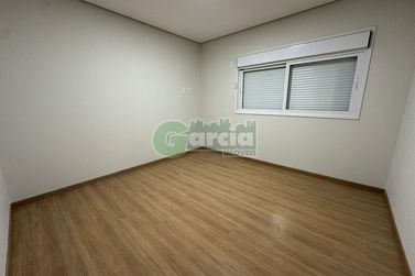 Apartamento para alugar - Zona III