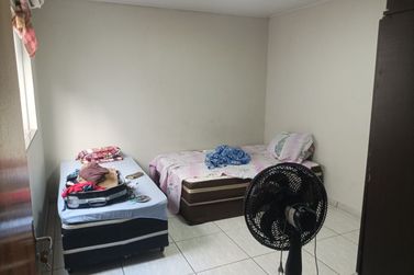 Casa &agrave; venda - 82m&sup2; - Parque Colina Verde