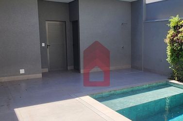 Casa &agrave; venda - 247m&sup2; - Parque Residencial Interlagos