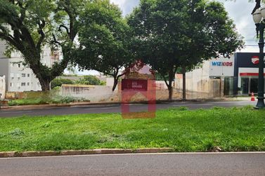 Terreno &agrave; venda - 525m&sup2; - Zona I