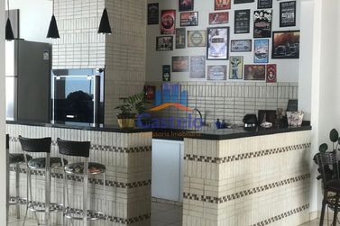 Casa &agrave; venda - 320m&sup2; - Jardim San Fernando