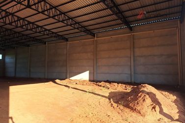 Sal&atilde;o Comercial para alugar - 700m&sup2; - Parque Comercial e Residencial T&oacute;kio