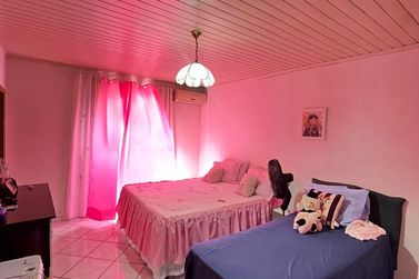 Casa &agrave; venda - 525m&sup2; - Zona V