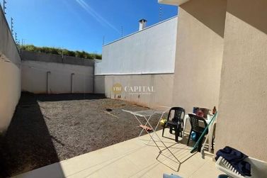 Casa &agrave; venda - 100m&sup2; - Jardim Pacifico