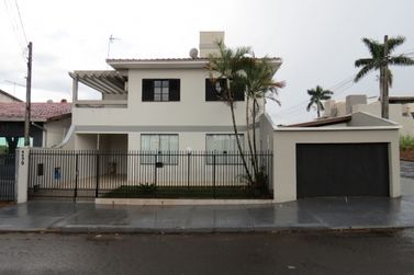 Sobrado &agrave; venda - 184m&sup2; - JARDIM TAMOIO