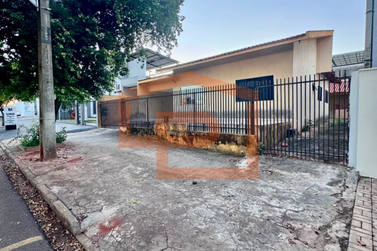 Casa &agrave; venda - 99m&sup2; - Zona Armaz&eacute;m