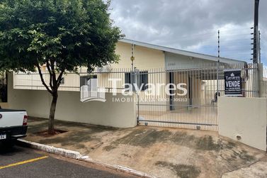 Casa &agrave; venda - 175m&sup2; - Zona II