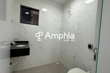 Casa &agrave; venda - 60m&sup2; - Esmeralda