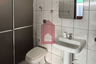 Casa &agrave; venda - 200m&sup2; - Jardim Aratimb&oacute;