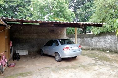 Casa &agrave; venda - 90m&sup2; - CONJUNTO RESIDENCIAL C&Oacute;RREGO LONGE