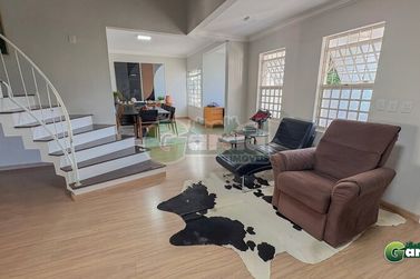 Casa &agrave; venda - 900m&sup2; - Parque Cidade Jardim