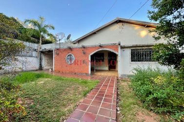 Casa &agrave; venda - 544m&sup2; - ZONA I