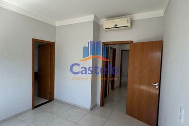 Casa &agrave; venda - 68m&sup2; - JARDIM COLORADO