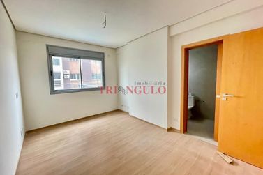 Apartamento &agrave; venda - 223m&sup2; - ZONA II
