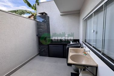 Casa &agrave; venda - 92m&sup2; - JARDIM TROPICAL