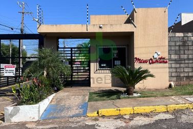 Casa &agrave; venda - 120m&sup2; - ZONA VI