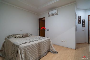 Casa &agrave; venda - 100m&sup2; - Parque do Lago