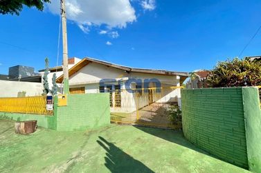 Casa &agrave; venda - 490m&sup2; - Zona VII