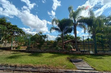 Fazenda &agrave; venda - 2500m&sup2; - Sa&iacute;da Para Serra dos Dourados