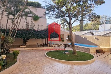 Casa &agrave; venda - 300m&sup2; - Zona I