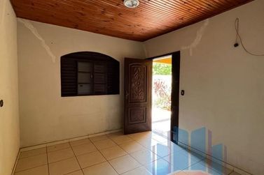 Sala Comercial &agrave; venda - 300m&sup2; - Zona V