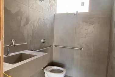 Sal&atilde;o Comercial para alugar - 358m&sup2; - Parque Residencial da G&aacute;vea